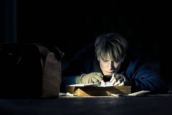 Der Passfälscher - Z filmu - Louis Hofmann