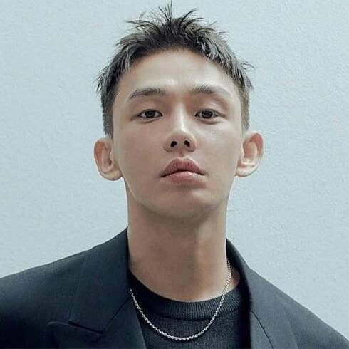 Yoo Ah In 7