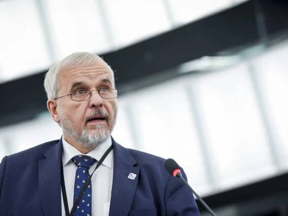 Přehled českých europoslanců: Ivan David