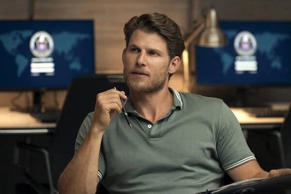 FUBAR - Sváděcí akce - Z filmu - Travis Van Winkle