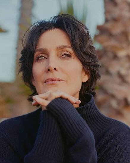 Carrie-Anne Moss Style, Clothes, Outfits and Fashion • CelebMafia