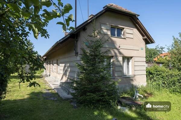 Prodej rodinného domu 110 m2 s pozemkem 1 293 m2 - Moravany - Platěnice | Reality.iDNES.cz 