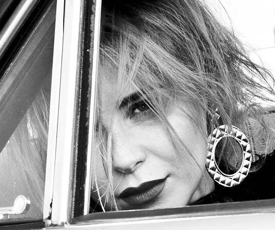 Victoria Koblenko photographed by Sabrina van den Heuvel for L'officiel Magazine in The Hague.L'officiel NL -