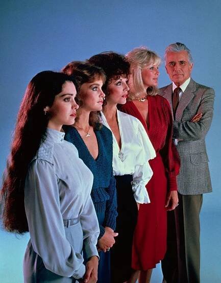 Pamela Sue Martin with thte cast of 'Dynasty', 1980.