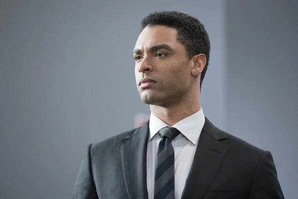 For the People - Have You Met Leonard Knox? - Z filmu - Regé-Jean Page