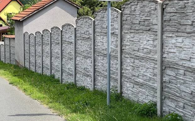 Galerie: Nová panelová epidemie aneb Nejošklivější věc - Fotka 2 - Echo24.cz