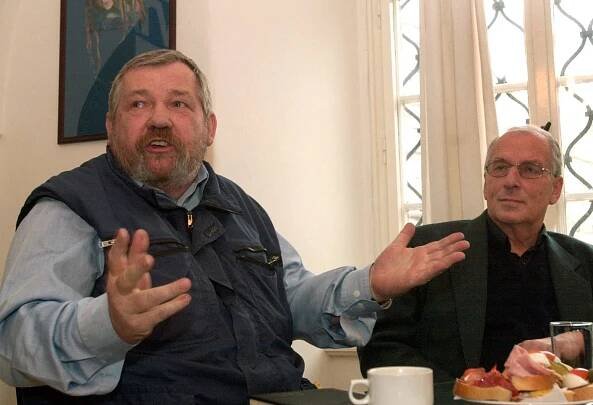 Karel Štědrý s hercem Vladimírem Hrabánkem. 