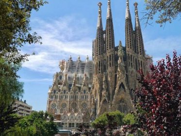 Chrám Sagrada Familia