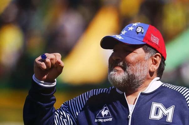 Diego Maradona discharged from clinic following successful brain surgery