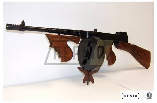 Samopal Thompson M1928A1 s bubnovým zásobníkem + Přívěsek na klíče DENIX l REPLIQ.CZ
