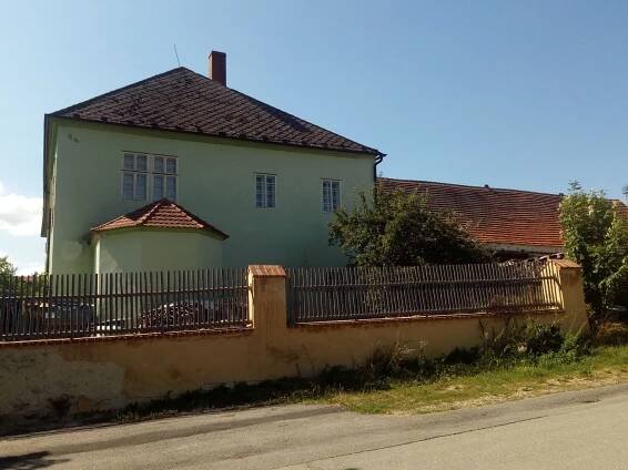 Fotogalerie • Zámek Nihošovice (Zámek) • Mapy.com
