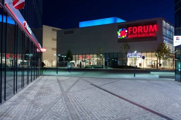 Forum Nová Karolina má nového majitele, prodej doložil skvělou kondici tohoto centra - RETREND - zpravodajský magazín z oblasti Real Estate aj.