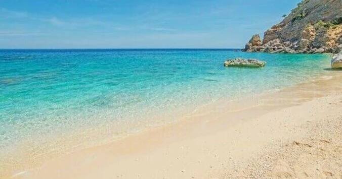 'Perfect' Mediterranean island with world's best beaches is just 2 hours from the UK