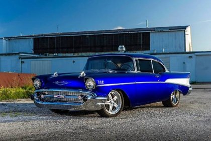 Gorgeous Pro Touring-Style 1957 Chevy Bel Air Hand-Me-Down