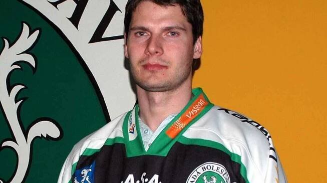 Hokejový útočník Roman Tomas.