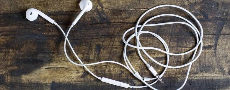 Jaká používat sluchátka s iPhone • MacPodpora CZ