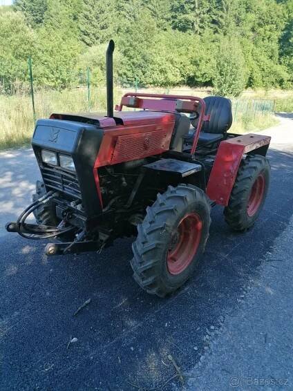 malotraktor ,mt8