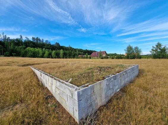 Jedinečný stavební pozemek nedaleko Prahy - 5.584m2 - obec Řehenice, okres Benešov - LAGIS REAL s.r.o.