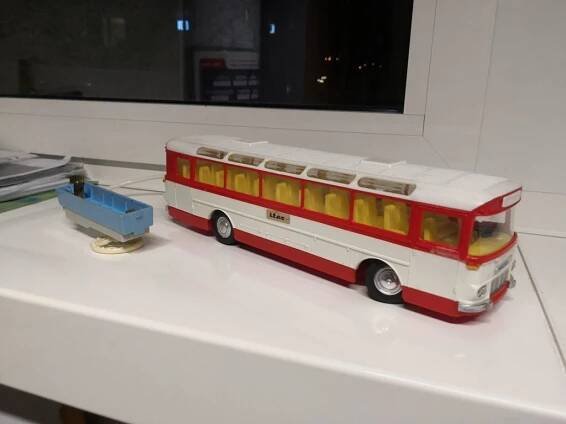Autobus Karosa ŠD11 ITES stará hračka funkční - Starožitnosti a umění