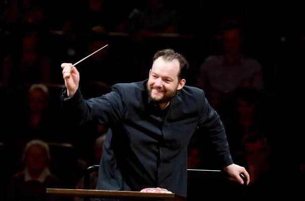 Andris Nelsons dirigiert Tschaikowskys 5. Symphonie (2019)