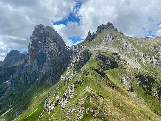 Da Malga Ciapela al Lago dei Negher