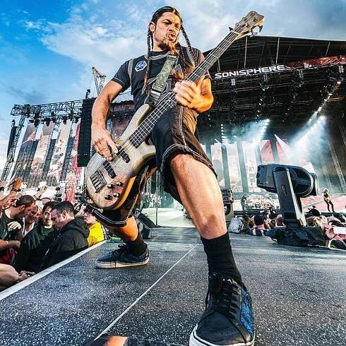 Robert Trujillo se vrhnul na Dancing Queen | Southcore 