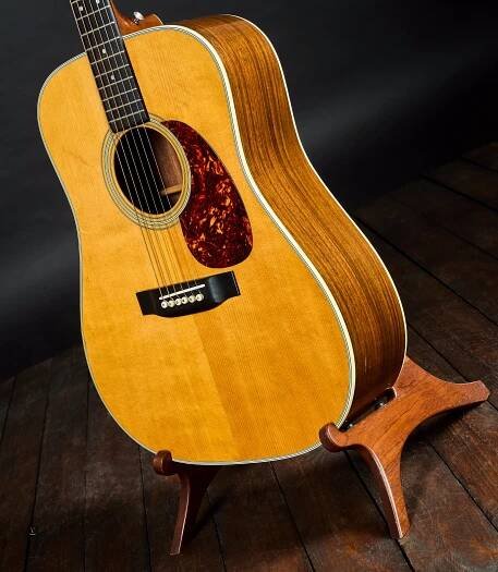 Martin 1976 D28