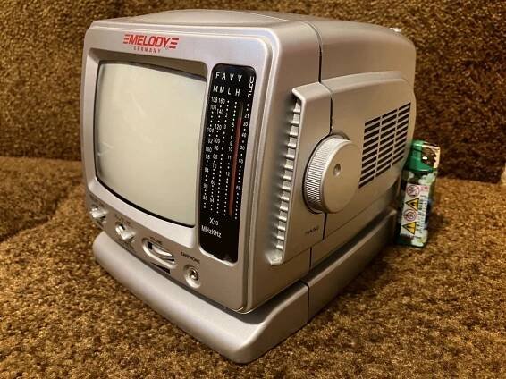 Malá přenosná retro televize - Sběratelství