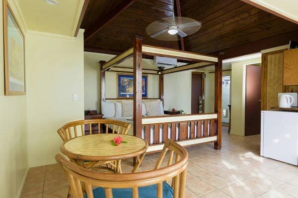 Deluxe Beachside Suite | The Rarotongan Beach Resort & Lagoonarium