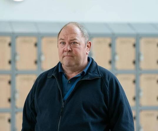 Mark Addy In ‘The Flintstones In Viva Rock Vegas’