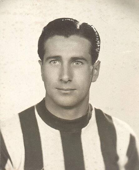 Biography :: PUSKAS.COM 