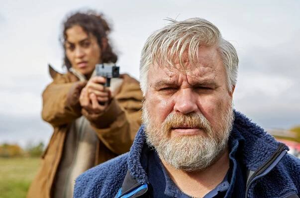 Harter Brocken - Das Überlebenstraining - Z filmu - Sabrina Amali, Aljoscha Stadelmann