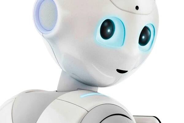 Man arrested for assaulting Pepper, the robot that can read your emotions
