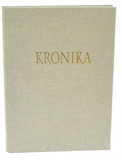 Kronika 300 listů - světlý textil