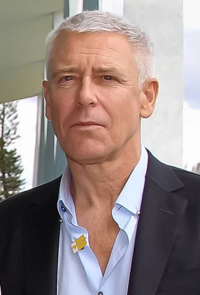 Adam Clayton – Wikicitáty