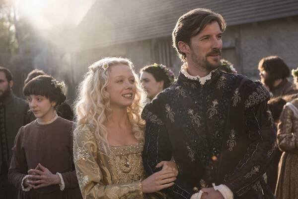Jamestown - Episode 1 - Z filmu - Naomi Battrick, Gwilym Lee