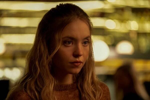 Chtěla být slavná, aby rodičům koupila dům. Sydney Sweeney je jedním z objevů roku