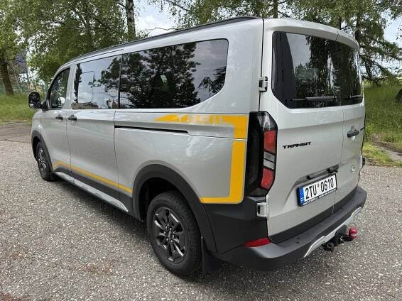 Ford Transit Custom Trail 4x4 - Novyrent.cz