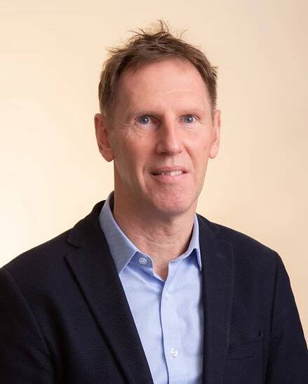 Richard Bradford