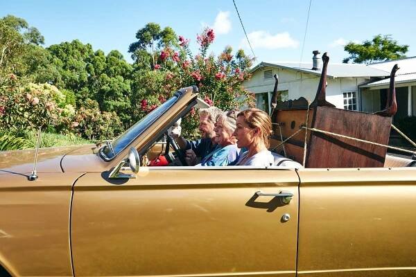 Stephen Curry, Noni Hazlehurst, Claudia Karvan - June Again - Z filmu