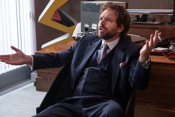 'Black Monday' star Paul Scheer on his character's big secret