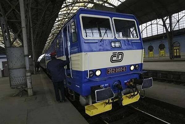 Dráhy oživí spojení s Kyjevem. Jezdit bude lůžkový vůz Ukrajinských železnic