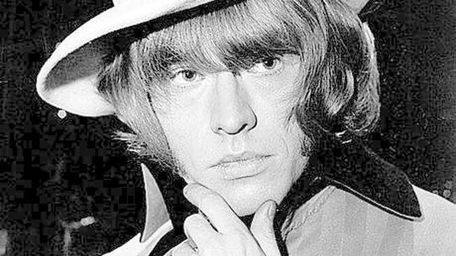 Před 50 lety zemřel Brian Jones z Rolling Stones: Vlasy se vznášely na hladině  jako svatozář