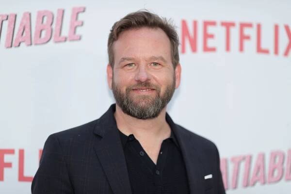 14 Mind-blowing Facts About Dallas Roberts
