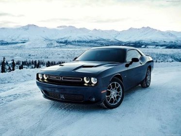 Dodge Challenger GT AWD - Snow Muscle Car - 4x4