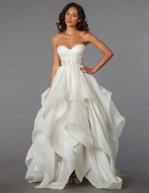 Svatební šaty s korzetem (60 fotografií): jak správně krajky načechrané modely s transparentním korzetem