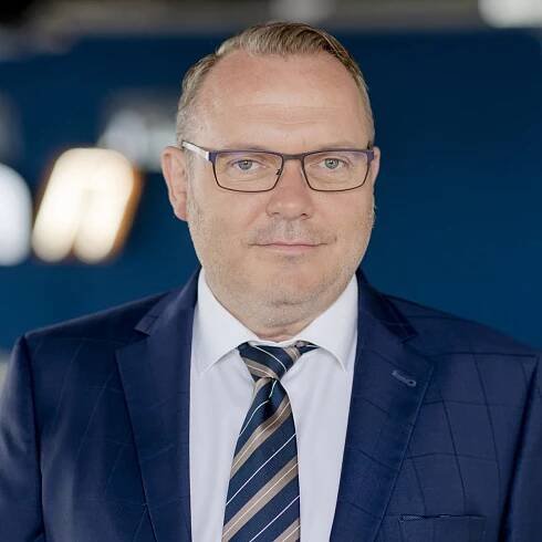 Investment - Hahn AG