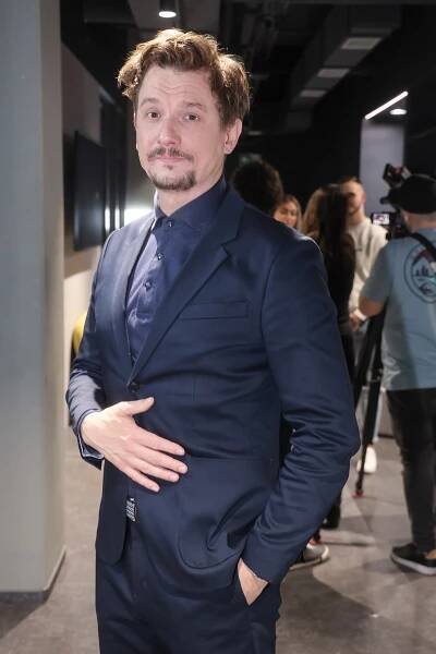 Trapasy slavných. Celebrity, které močily na veřejnosti | Sedmička.cz