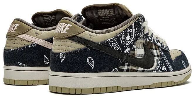 Nike SB Dunk Low "Travis Scott"