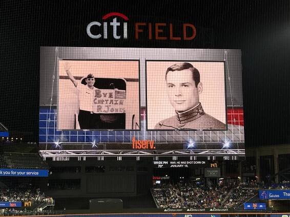 Bob Jones Honored at New York Mets Game - AmeriVet Securities